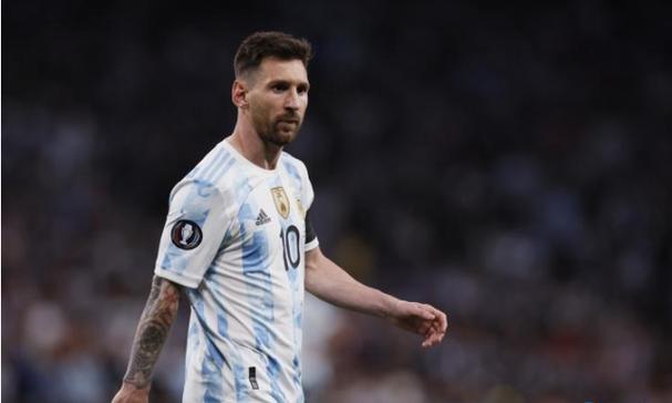 【港股收评】三大指数走强！芯片、有色板块表现强劲